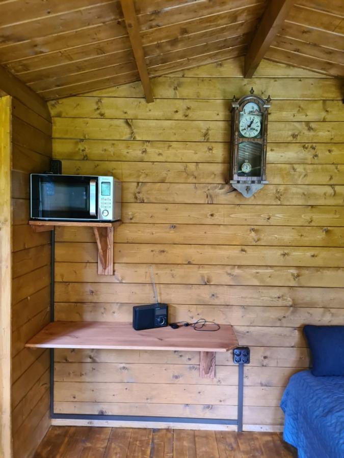 Guesthouse Wallenborn - Lodge Exterior photo